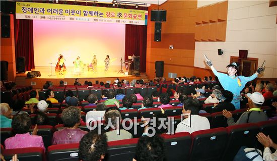 구례군 군민의 상 수상자 서해석씨, '문화 孝 공연' 개최