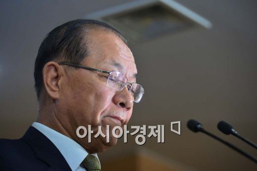 예결위, '예비비 44억 자료' 진흙탕 싸움…왜?