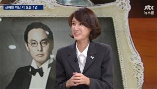 故 신해철 부인 윤원희씨. 사진=JTBC '뉴스룸' 화면 캡처