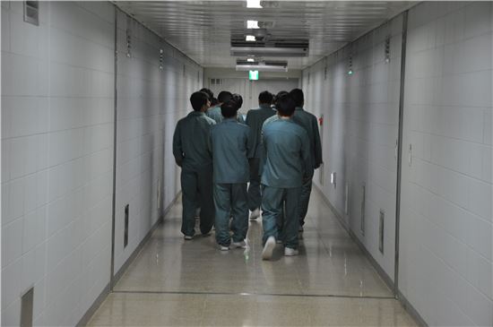 교도소서 '진통제 장사'한 재소자 적발…교정당국 "수사 의뢰" 