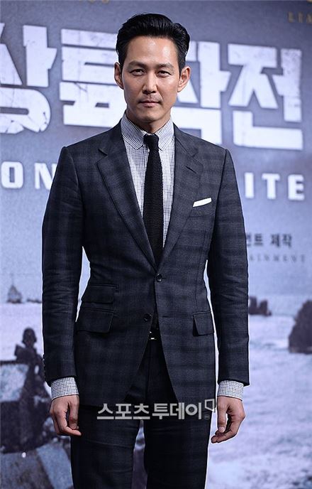 '인천상륙작전' 이정재 "리암 니슨, 훌륭한 배우가 한국에 진출"