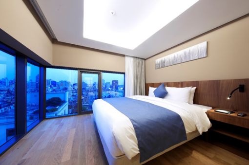 강남 핫플레이스에 국내 첫 '힐링케어 호텔' 문 열다