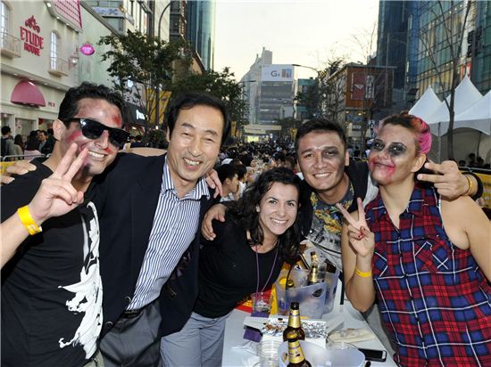 [인터뷰] 문석진 서대문구청장 “신촌 연세로 축제 광장 변모”