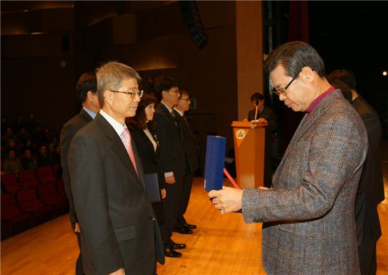 용산구, 제5회 청백공무원상 선발     