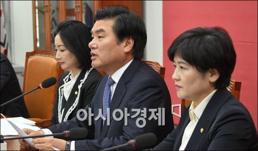 [포토]원유철 '국회 정상화 촉구 기자회견'