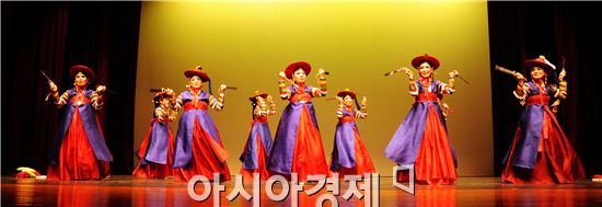 사단법인 호남검무보존회 ‘호남검무’팀 ‘대상’수상