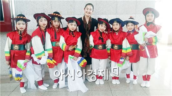 곡성군 입면초등 호남검무 첫 출전 ‘최우수상’수상"