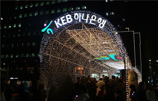 KEB하나은행, '2015 서울 빛초롱 축제' 공식 후원 