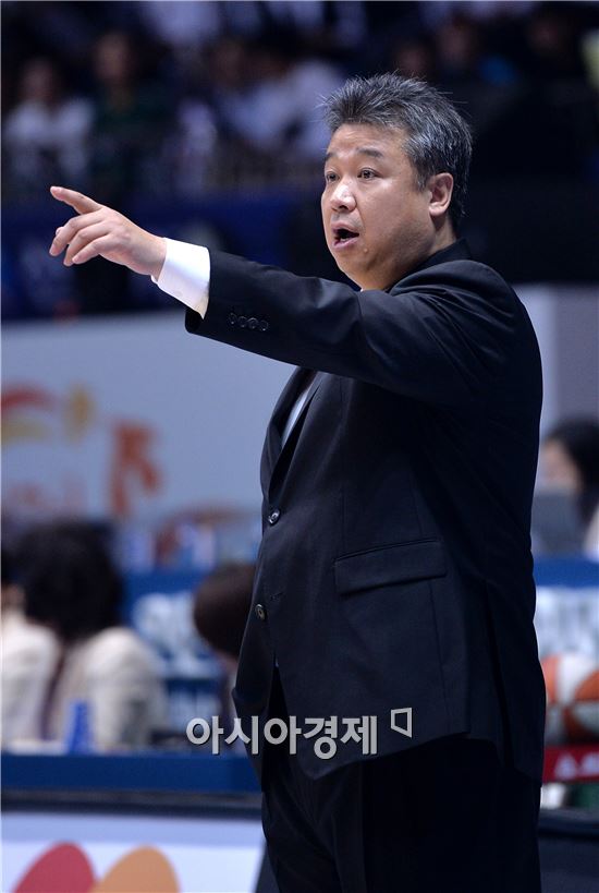 식스맨-부상·은퇴-코치, 임근배 감독의 PO야망