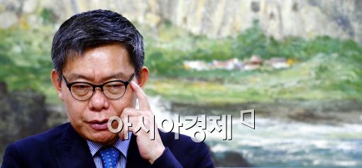 [아시아초대석]"'헬조선' 벗어날 지속가능한 성장 준비"