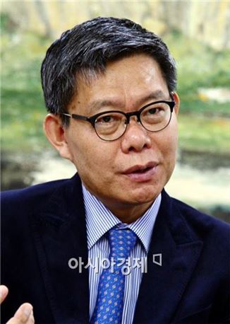 최재천 의원, 탈당 후 불출마 선언 "현실정치 떠나고자 한다"
