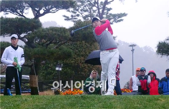 [2015 호남아시아경제 아마추어 골프대회]김민규 선수 힘찬  티샷