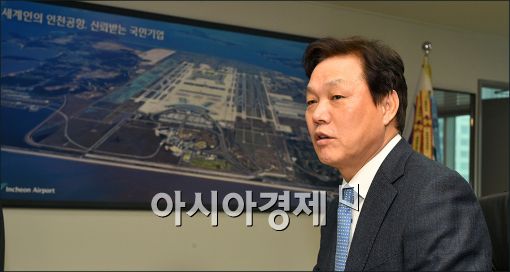 박완수 인천공항 사장은…행정달인에서 서비스달인 변신