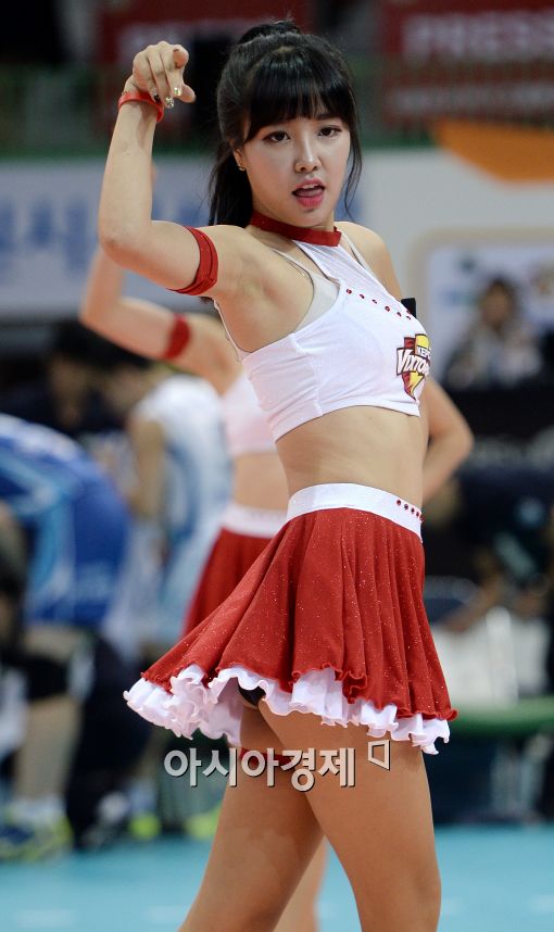 [포토]치어리더, '섹시한 공연'