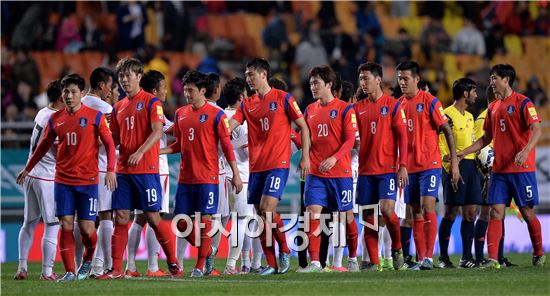 [포토]축구대표팀, 미얀마에 4-0 완승