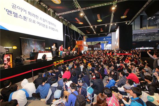 1위 게임 커뮤니티 헝그리앱, '지스타 2015' 성료