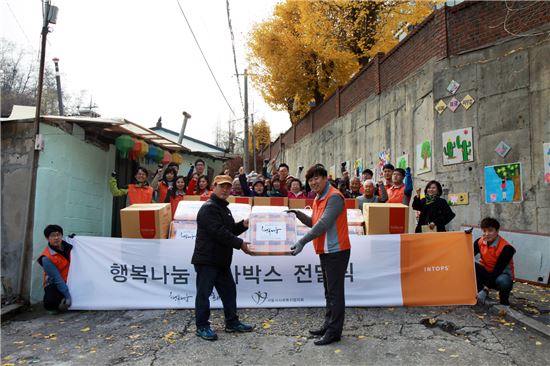 인탑스, 관악구 차상위 계층에 '사랑의 전기요' 전달