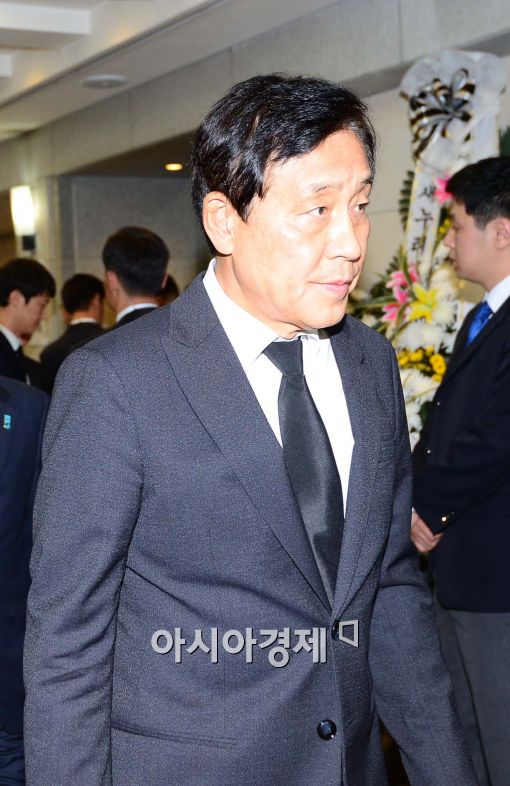 [포토]YS빈소 찾은 김정태 하나금융그룹회장 