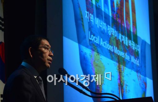 [포토]박원순 시장이 말하는 '원전하나 줄이기' 
