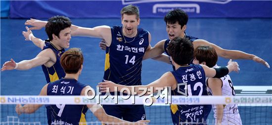 [포토]얀 스토크, '3연승 보인다'