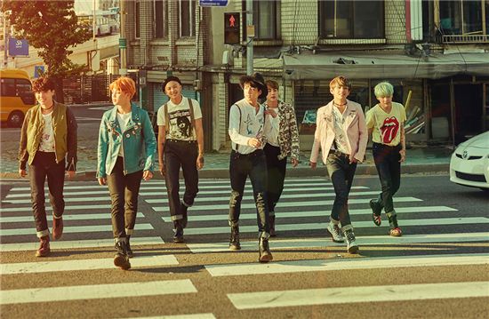 방탄소년단 신곡 ‘런’, 데뷔 후 처음으로 공개 동시에 차트 1위 