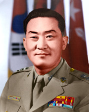 12월 호국인물에 김두찬 해병 중장, 독립운동가에 문창범 선생, 6ㆍ25 전쟁영웅에 홍대선 해군하사 선정