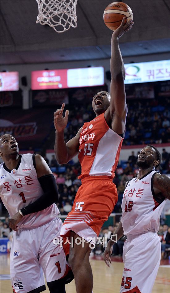 [포토]사이먼, '날 막을 수 없어'