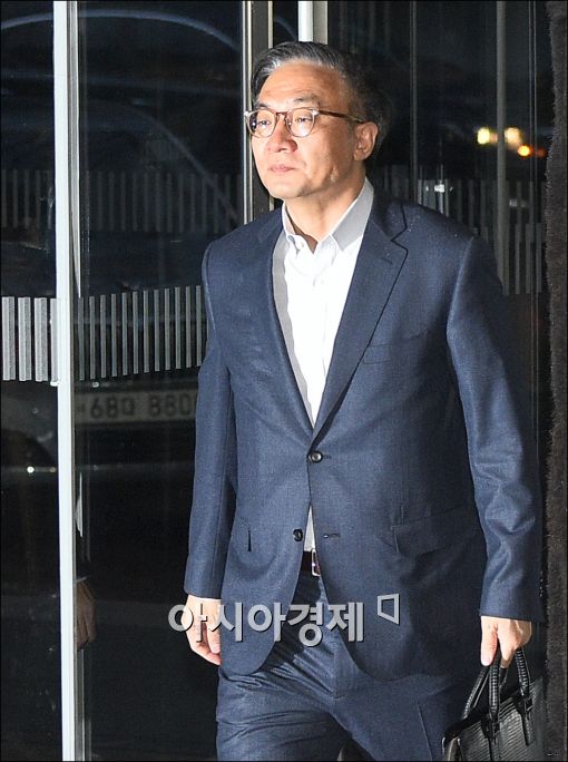 [포토]김영기 삼성전자 사장, 사장단회의 참석