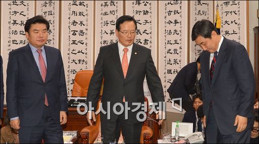 여야, 정 의장 주재 '2+2 회동' 시작…경색 국면 풀리나