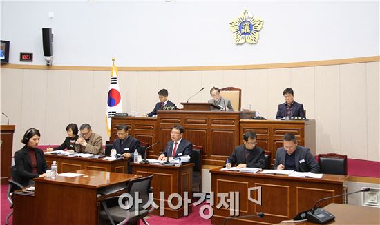 구례군의회, 예산결산특별위원회 예산 심의 열려