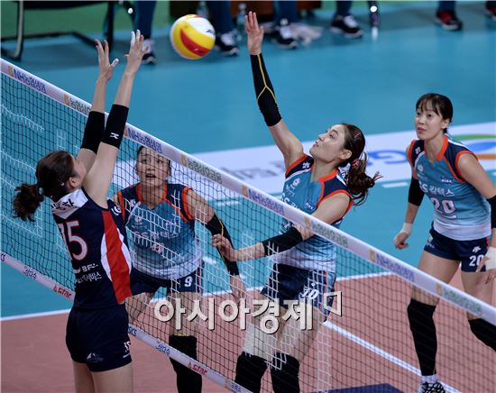 [포토]배유나, '블로킹은 두렵지 않아'