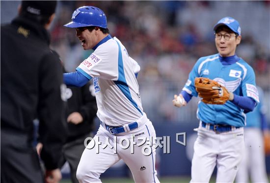 [포토]김광현, '걸음아, 나 살려라'