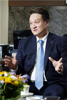 박승준 건설공제조합 이사장 "친조합원 경영정책, 순익 절반 배당"