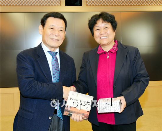 윤장현 광주시장, 중국 취안저우시 언론 관계자 간담회 참석