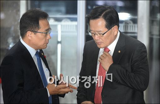 [포토]보고 받는 정의화 의장