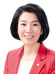 김유화 여수시의원, 총선 출마 ‘저울질’