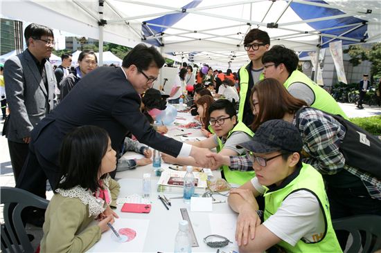 성동구,  혁신교육 박람회 열어 