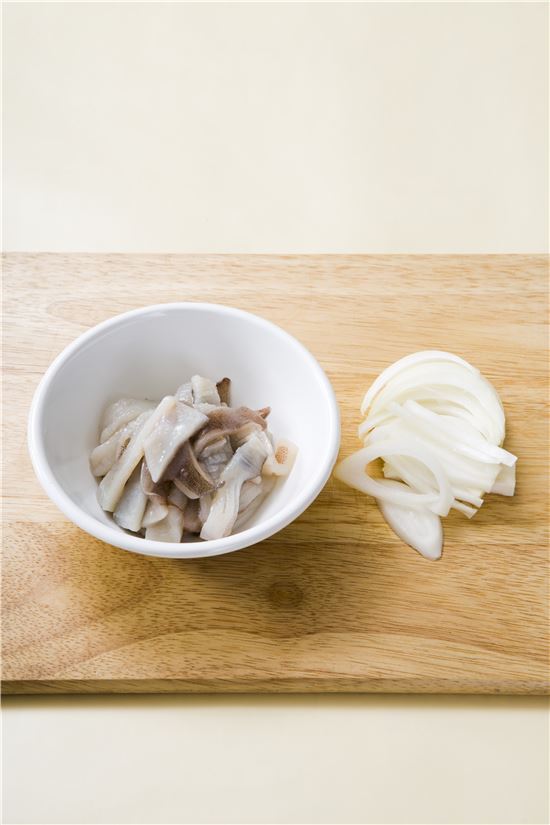 「오늘의 레시피」오징어먹물 김밥