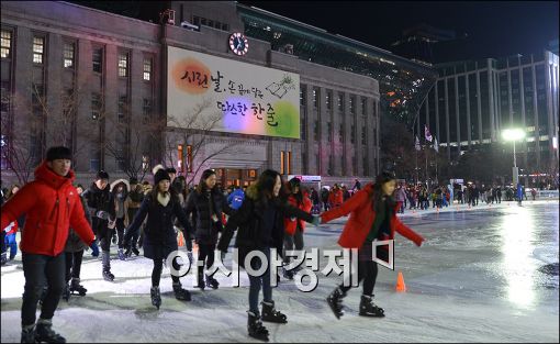 서울광장 스케이트장 12년만에 올해 첫 휴장 (종합)