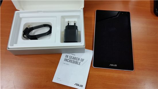 [뻔뻔한IT]가격으로 승부한다…10만원대 보급형 태블릿 '젠패드C 7.0' 사용기