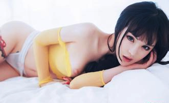 [포토] 中 섹시 모델, 육감적인 몸매 드러낸 시스루