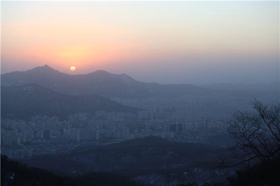 도봉산 천축사서 새해 첫 해맞이