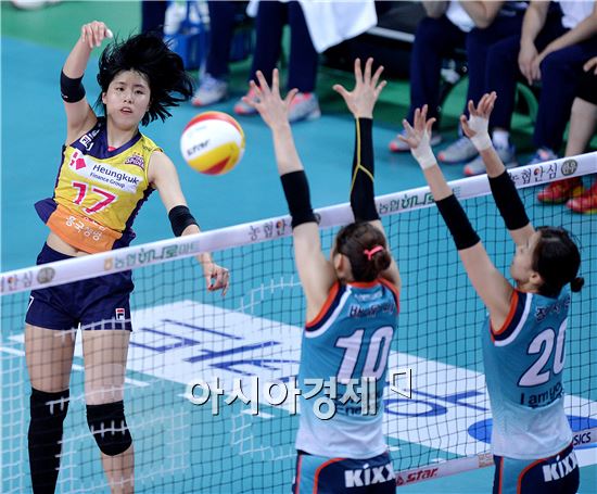 [포토]이재영, '무덤덤 공격'