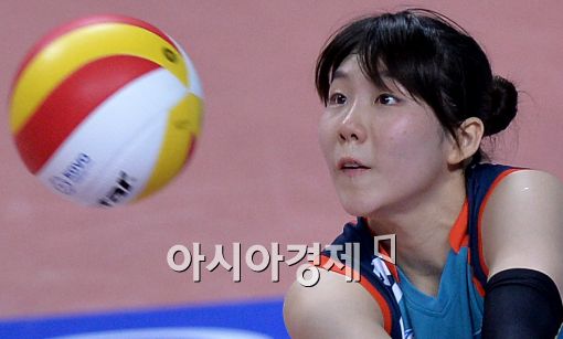 [포토]이소영, '공을 향해 시선 고정'