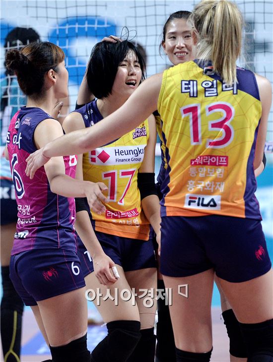 [포토]이재영, '5세트 접전, 내가 끝냈어'