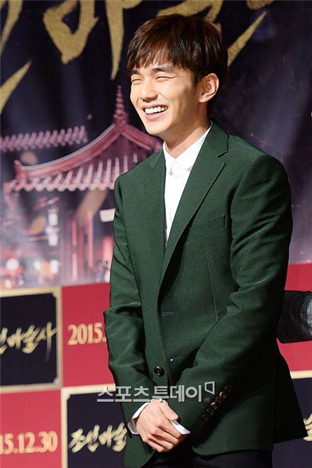 '조선마술사' 유승호, 라미란의 멜로 제안에 '당혹'