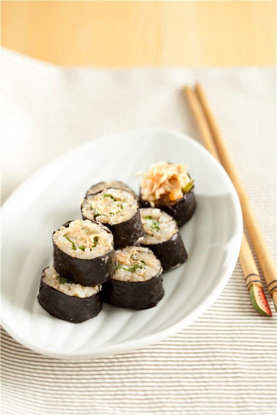 「오늘의 레시피」현미밥 참치김밥