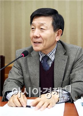 박연수 함평군 민원봉사과장