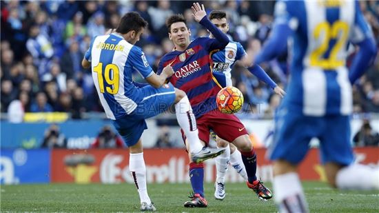 에스파뇰전에 출전한 리오넬 메시, 사진=FC바르셀로나 공식 홈페이지