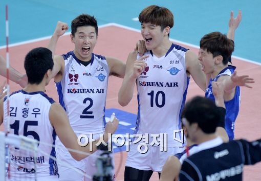 [포토]한선수, '서브에이스나 마찬가지야'